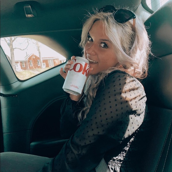 Meet your Posher, Brylee - Picture 2 of 2